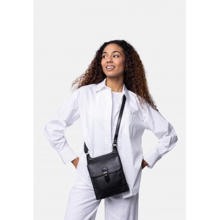 RE:DESIGNED Jeane Big - Sort crossover med spænde 6459 Black