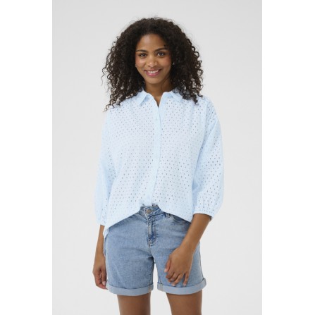 Kaffe KArumba shirt - Lyseblå skjorte med hulmønster 10510015 Nantucket Breeze