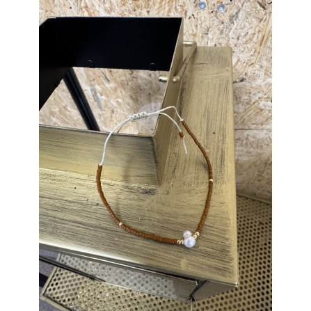 Andcopenhagen Holly Armbånd A1002 Brun Perle og Guld