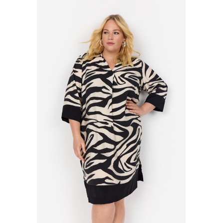 Wasabi WA-LUANA 4 - Sort printet kjole W10468 Black Combi