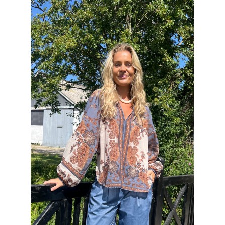 Black Colour BCINDIGO BLOUSE -  Blå printet bluse 41000 Blue