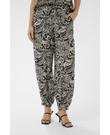 Kaffe KAbella Pants - Sort/hvid printede bukser 10511523 Black Chalk Paisley - Black