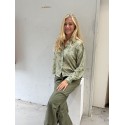 CONTINUE Minna Long Sleeve - Grøn skjorte med broderi 15339 Light Army
