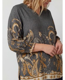 Gozzip GBeth Blouse - Grå printet bluse G266019 Black board fabric with brown pattern